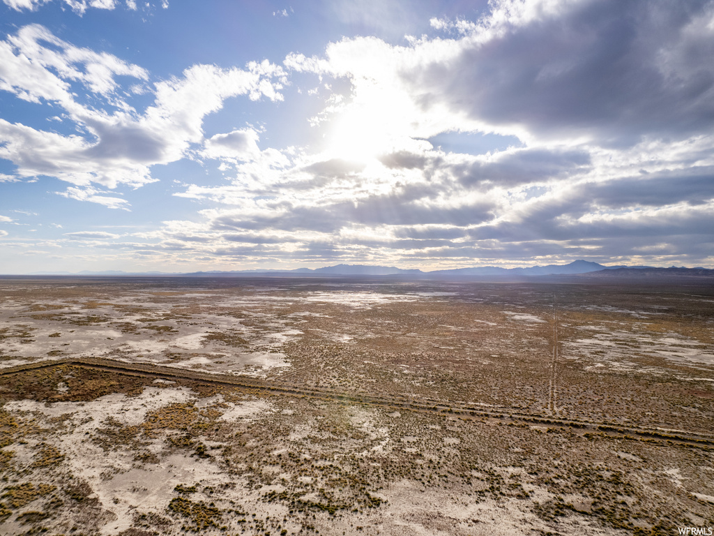 Drone / aerial view featuring a mountain view