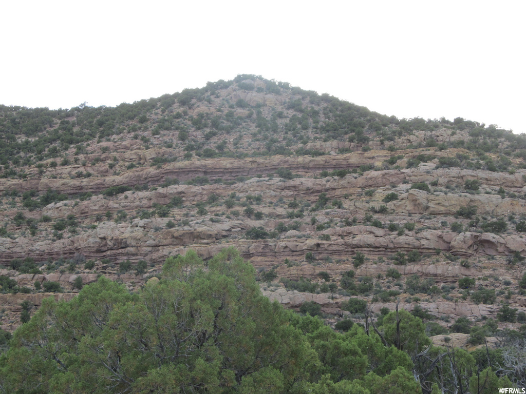 View of mountain feature