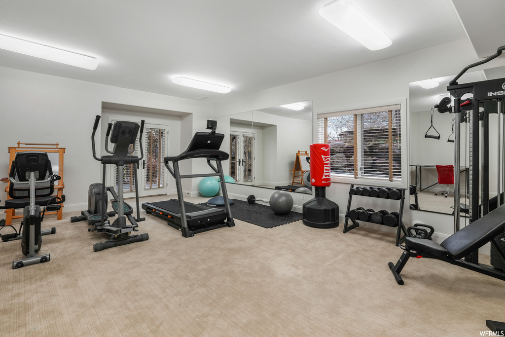 Workout area with light carpet