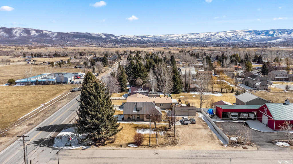 Bird's eye view featuring a mountain view