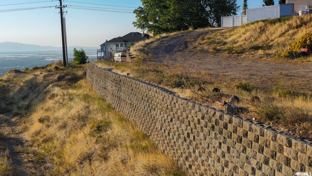 View of yard with a mountain view