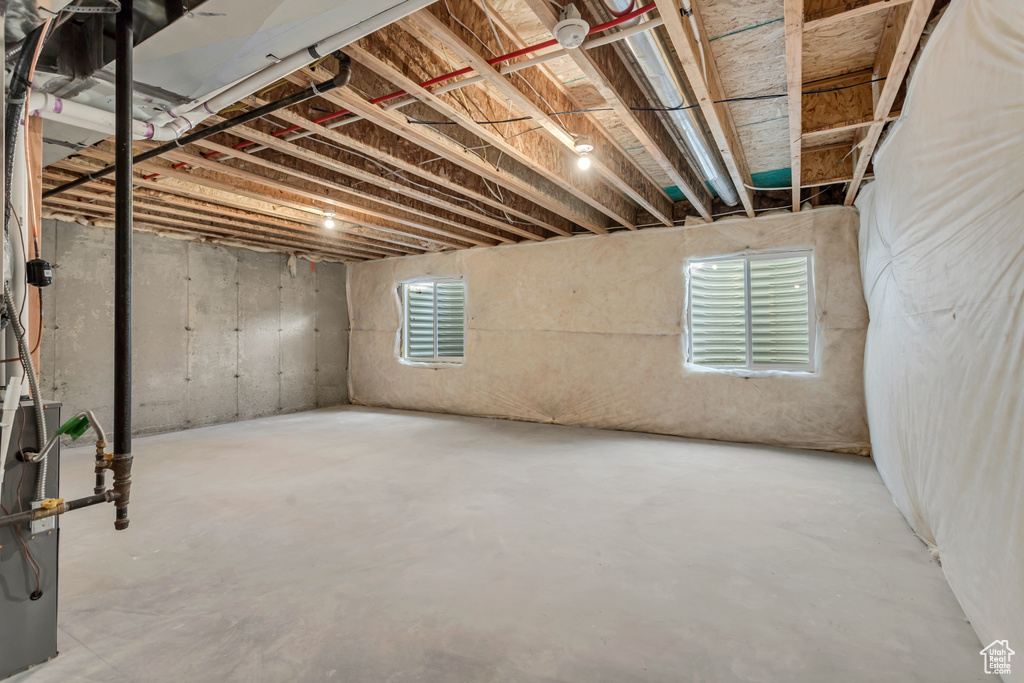 Basement with a healthy amount of sunlight