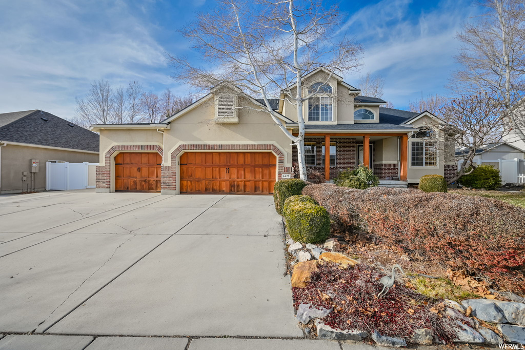 https://assets.utahrealestate.com/photos/1024x768/1972945_e2b899298a9830f18f578c36b338f70c_658c84f9c2055.jpg