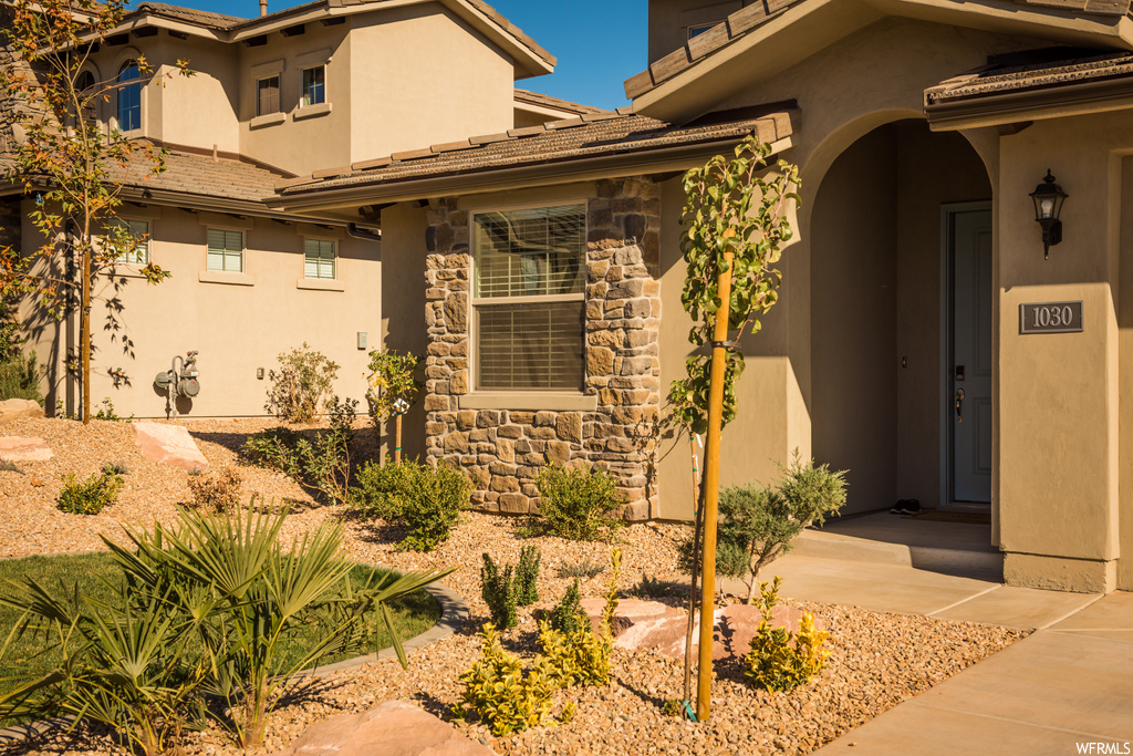 1030 N CASITAS LOOP Washington, UT 84780
