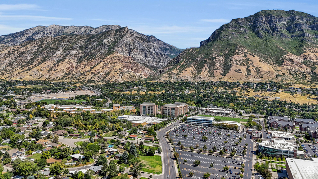 View of mountain feature