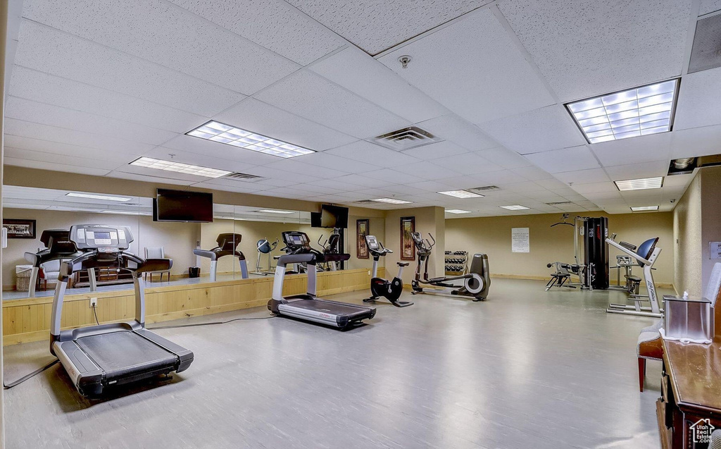Workout area with a drop ceiling