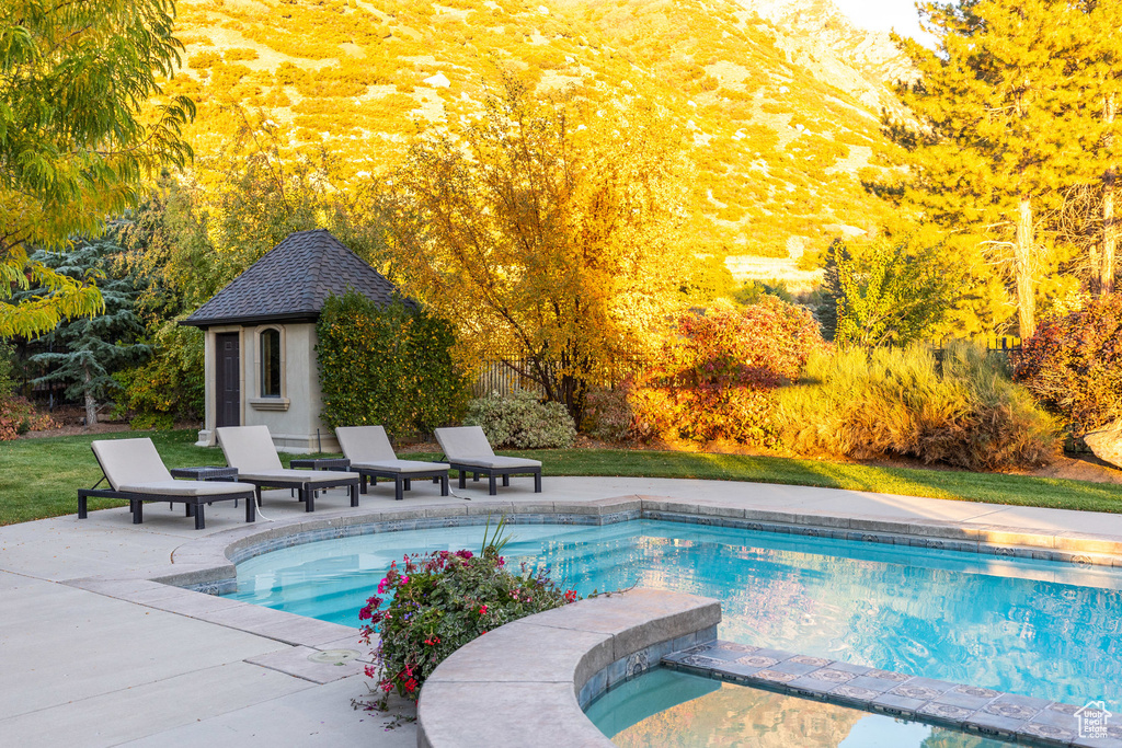 3626 E GRANITE BENCH LN Sandy, UT 84092