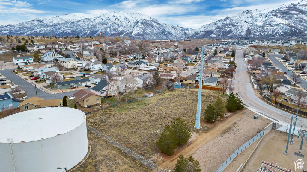 Drone / aerial view with a mountain view