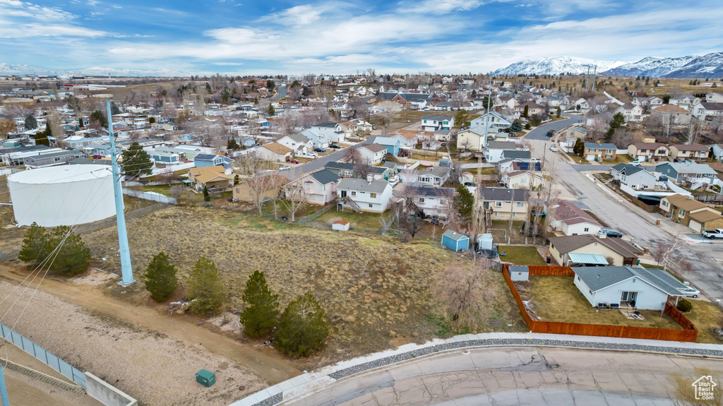 Bird's eye view featuring a mountain view