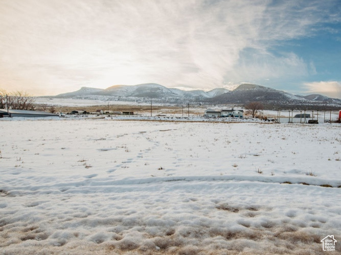 9825 N 11600 W Thatcher UT 84337 190,000