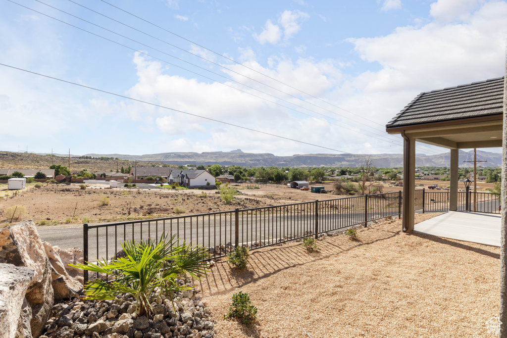 View of yard featuring a mountain view