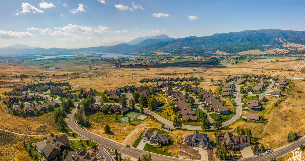 Drone / aerial view featuring a mountain view