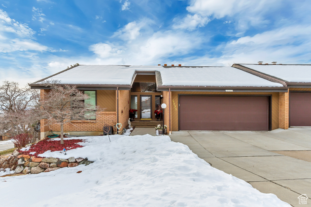4899 Knollwood Dr, Ogden, UT 84403