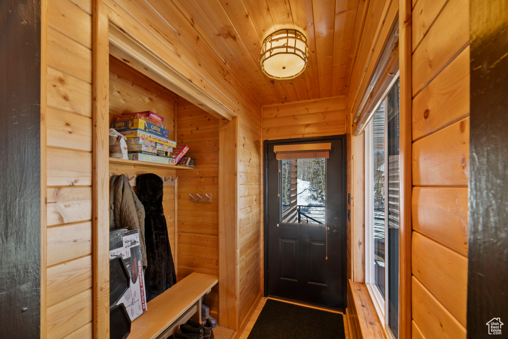 Mudroom with wood ceiling