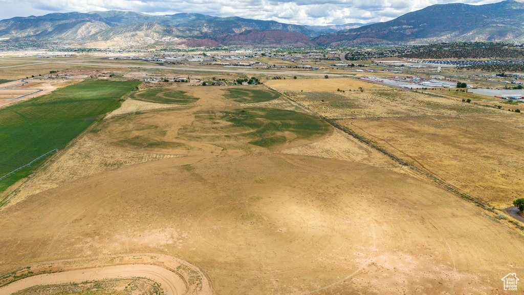 Bird's eye view featuring a mountain view and a rural view