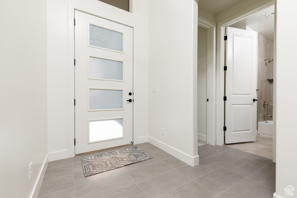 View of tiled foyer entrance