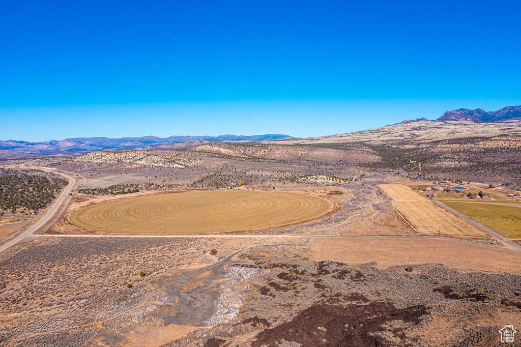 View of mountain feature