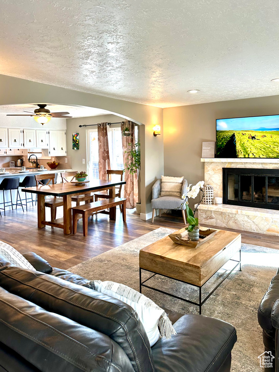 4552 S 1675 W Roy, UT 84067