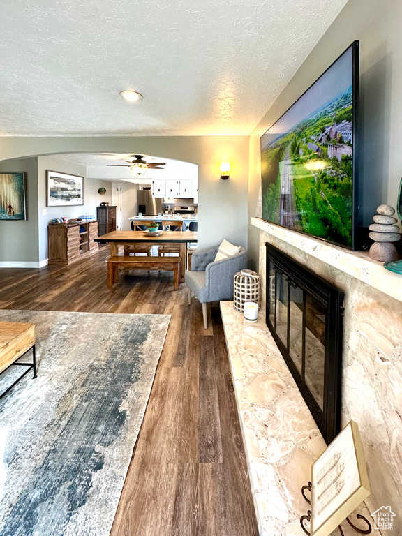 4552 S 1675 W Roy, UT 84067