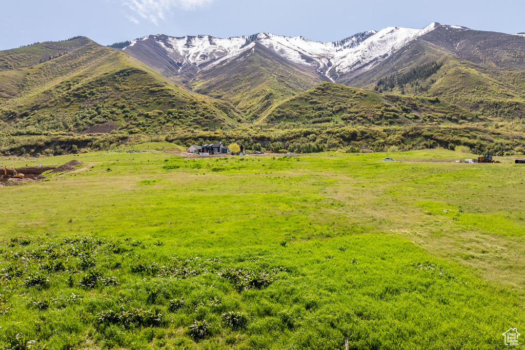 View of mountain feature