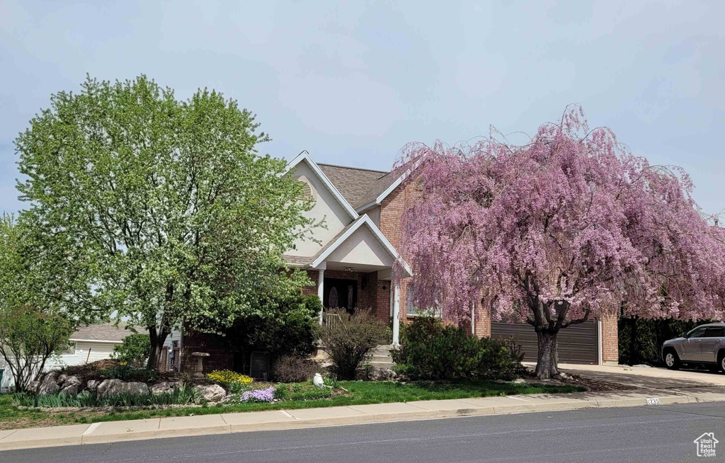 1235 E 1525 N, Layton, UT 84040