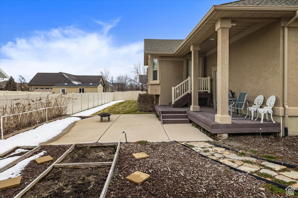 View of yard with a patio