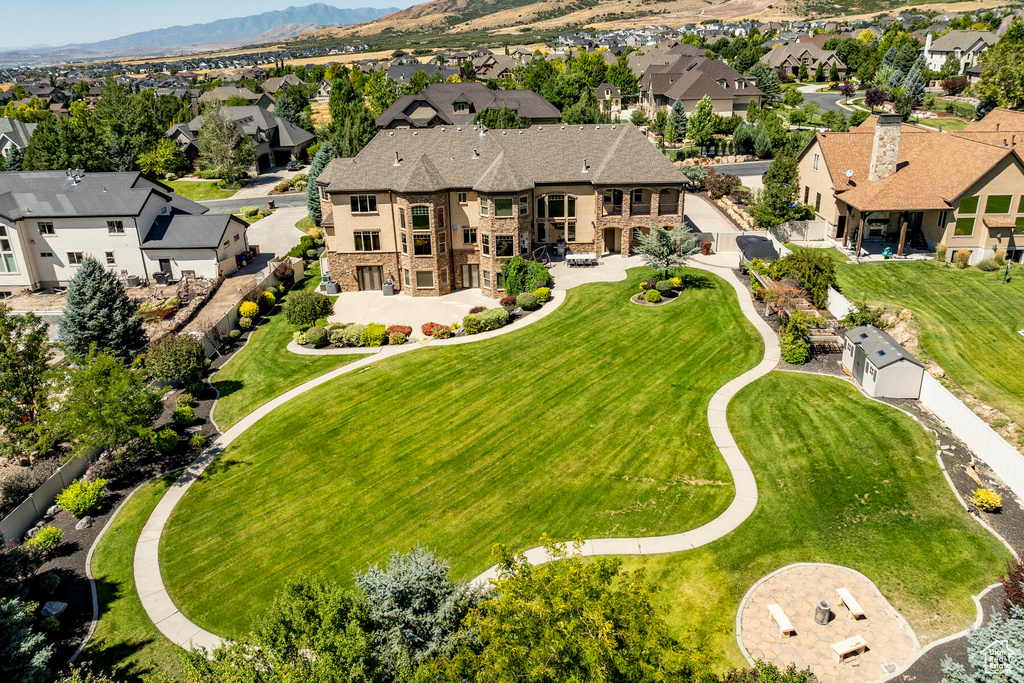 Bird's eye view featuring a mountain view