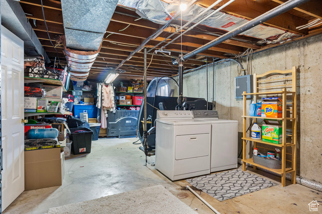 Basement with separate washer and dryer