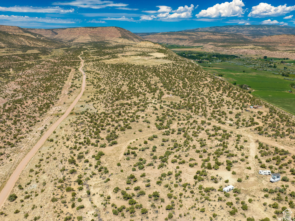 Bird\'s eye view featuring a mountain view