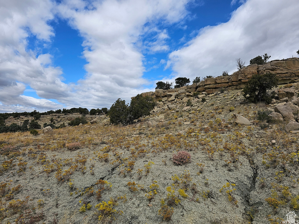 View of mountain feature