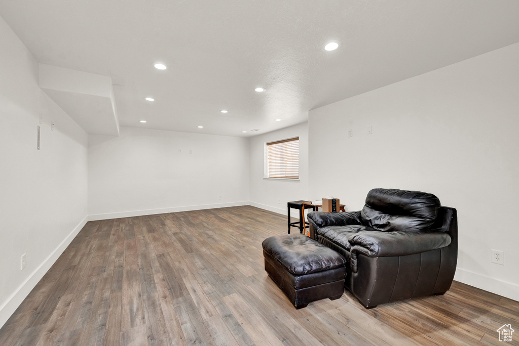 Sitting room with light wood-type flooring