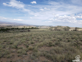 View of nature featuring a rural view