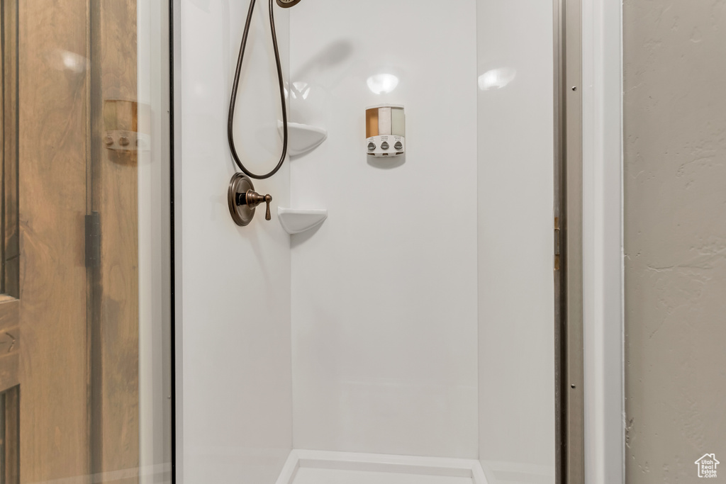Room details with walk in shower