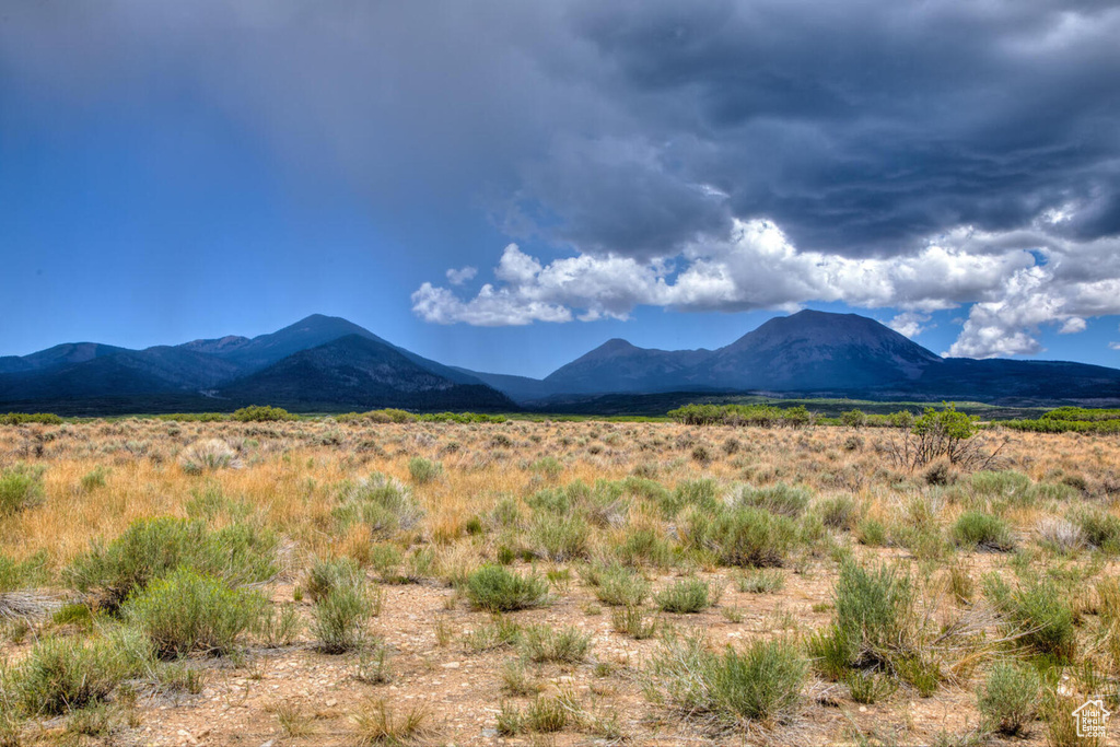 View of mountain feature