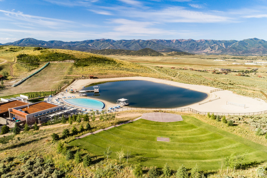 Drone / aerial view featuring a mountain view