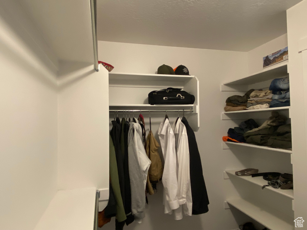 View of walk in closet