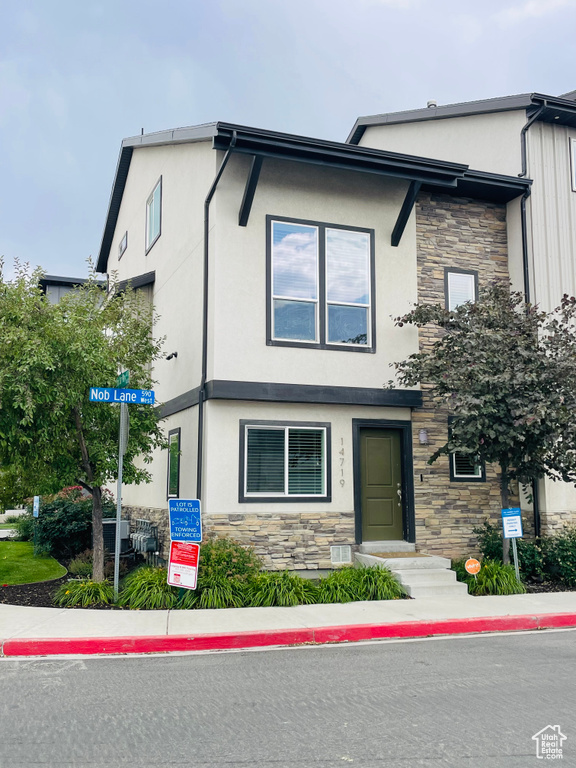 14719 S NOB LN Bluffdale, UT 84065