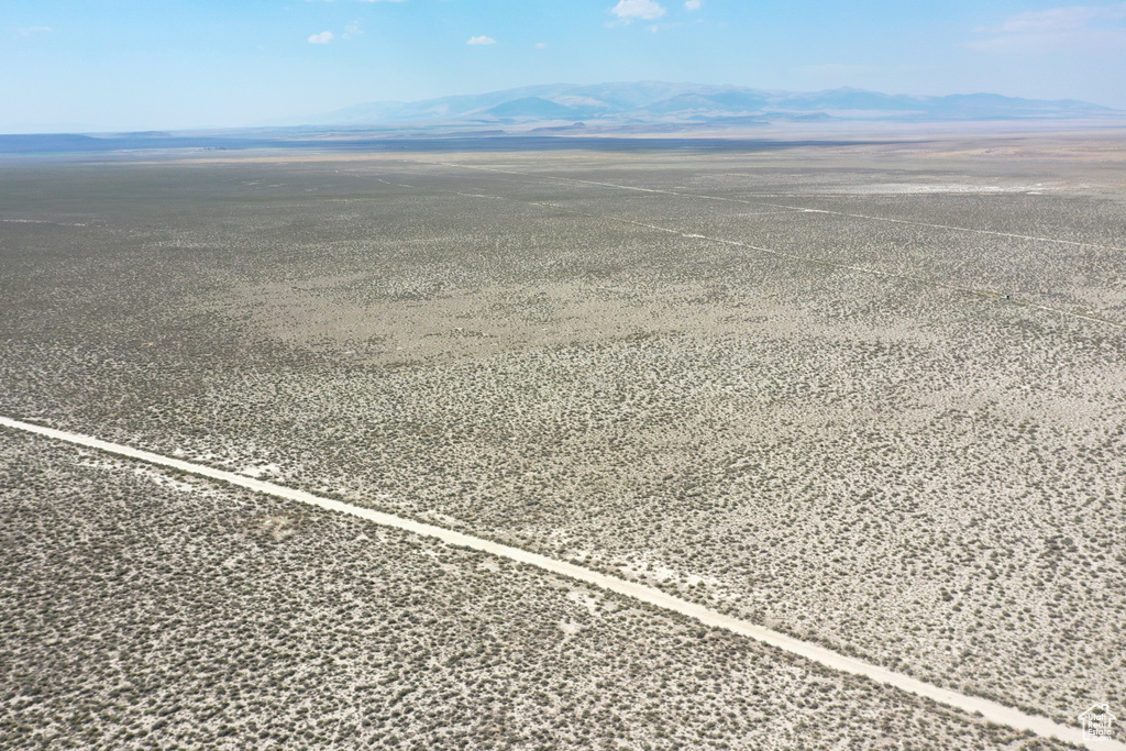 Bird's eye view featuring a mountain view