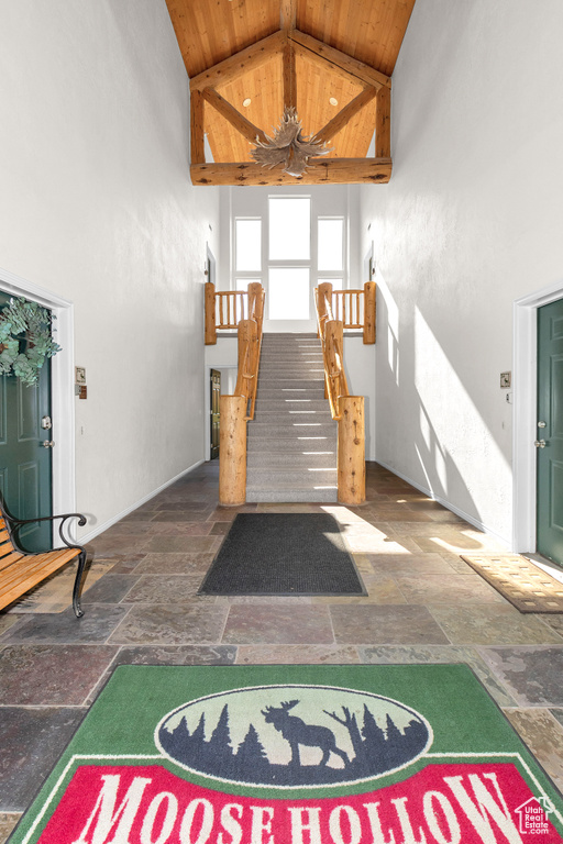 Entrance to property with ceiling fan
