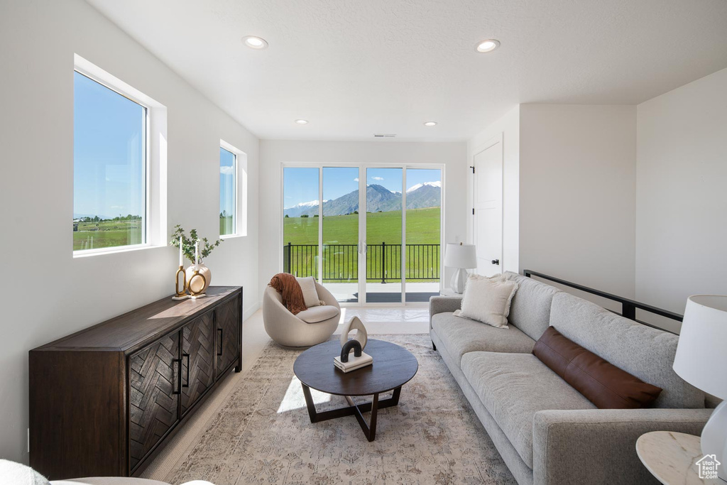 Living room featuring a mountain view