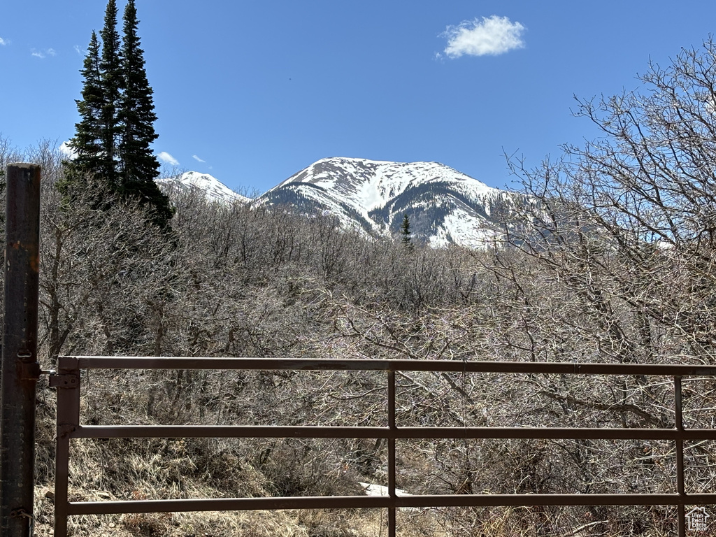 View of mountain feature