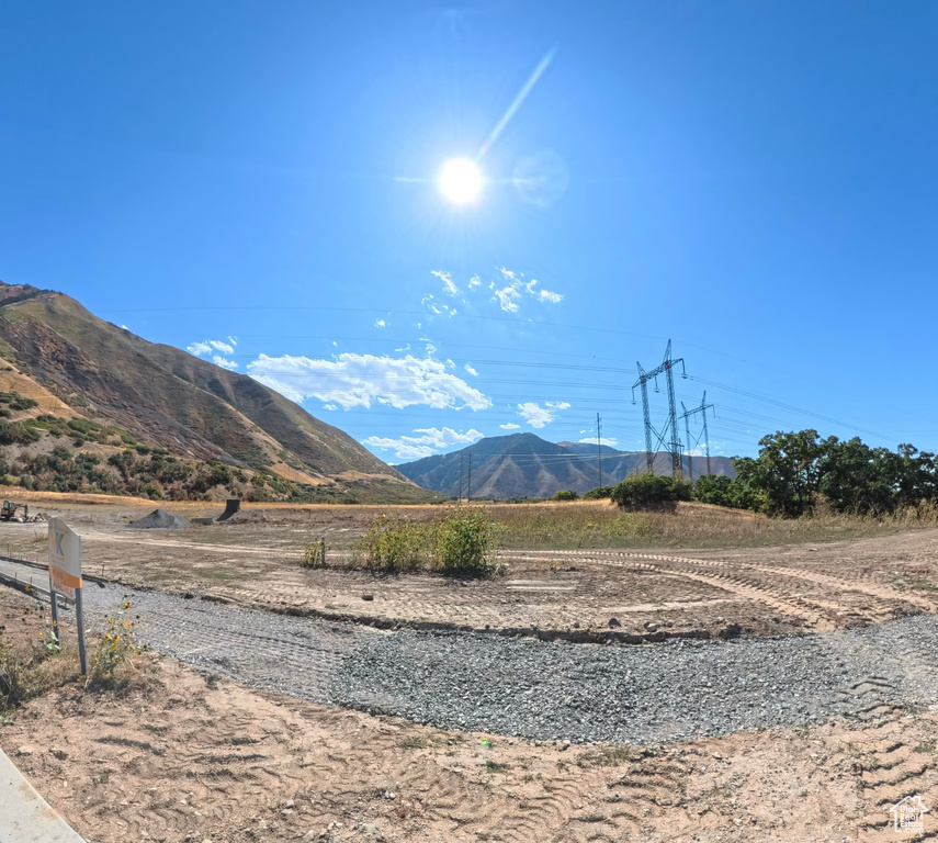 251 E MAPLETON ESTATES DR Mapleton, UT 84664