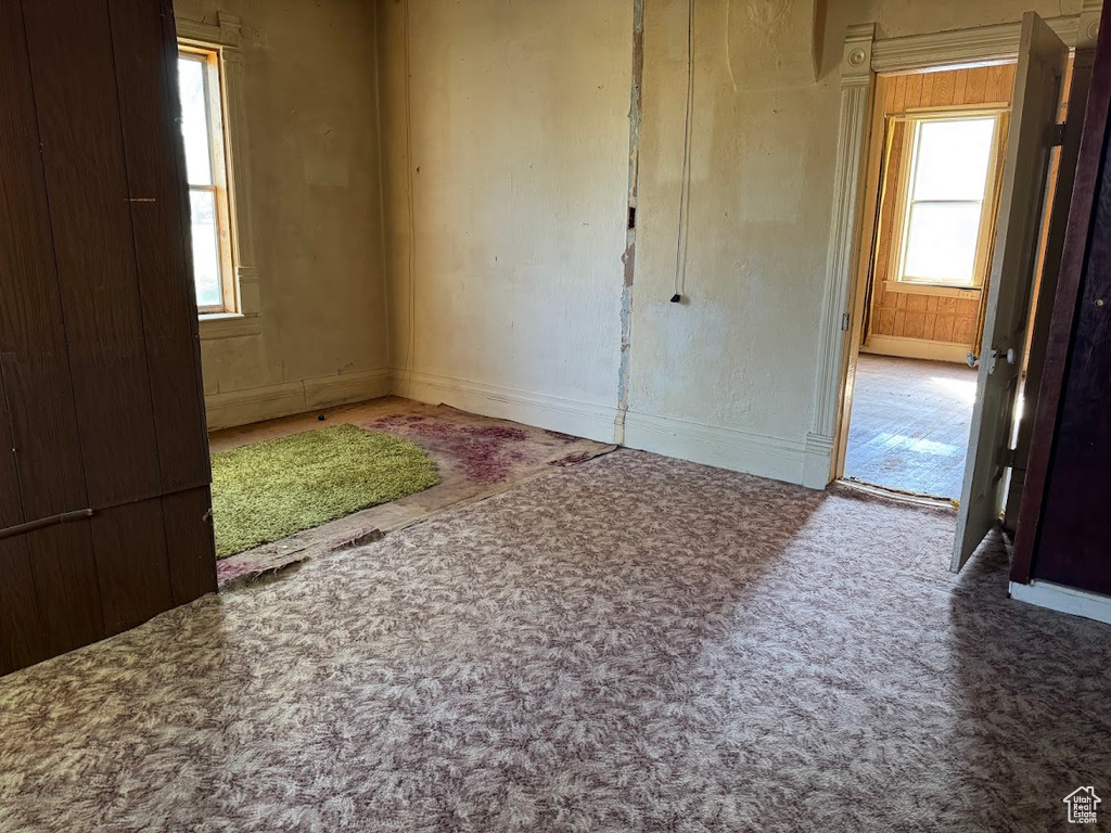 View of carpeted spare room