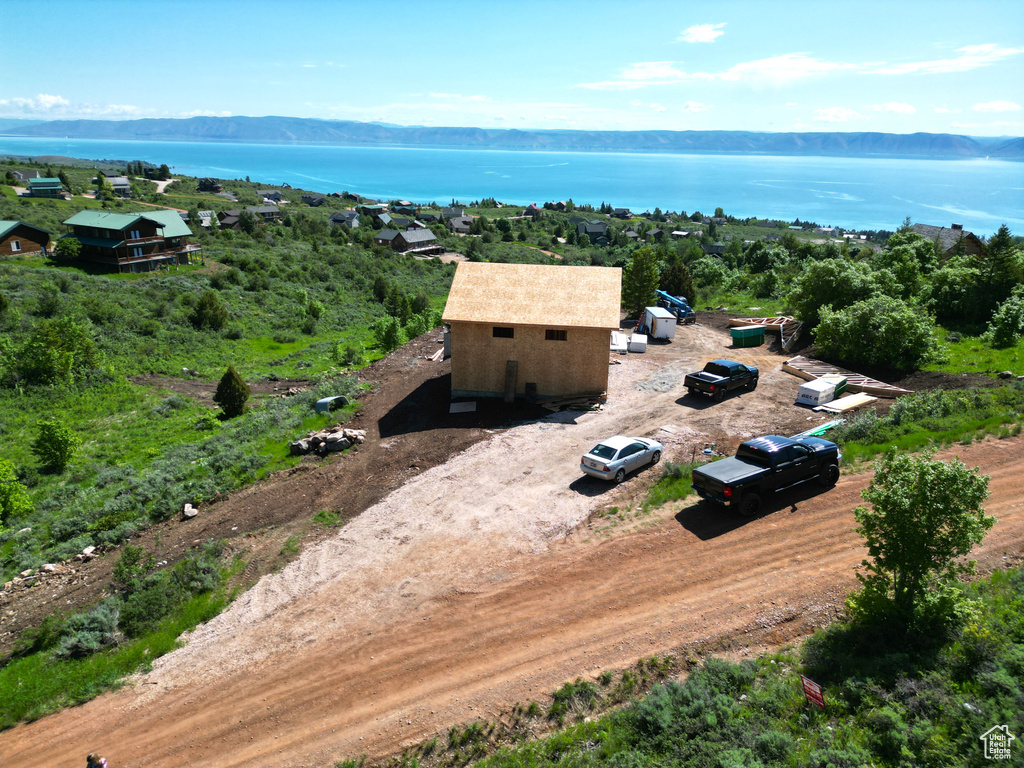 Bird\'s eye view featuring a water view