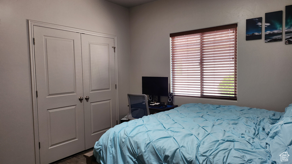 Bedroom with a closet