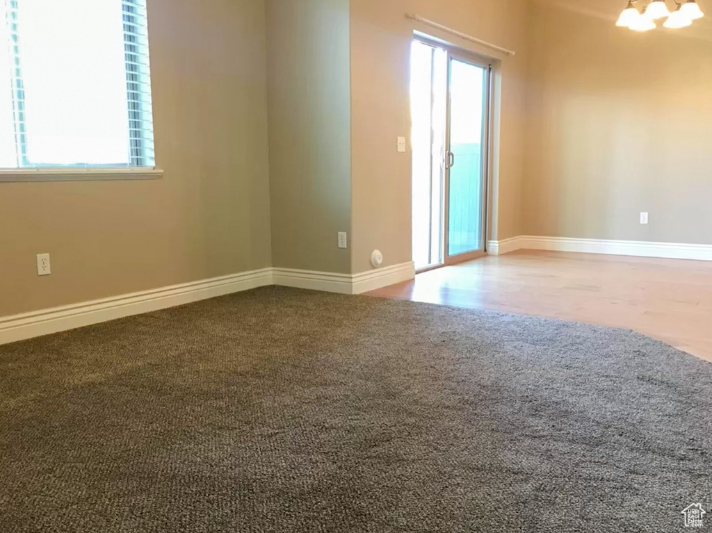 Empty room with carpet