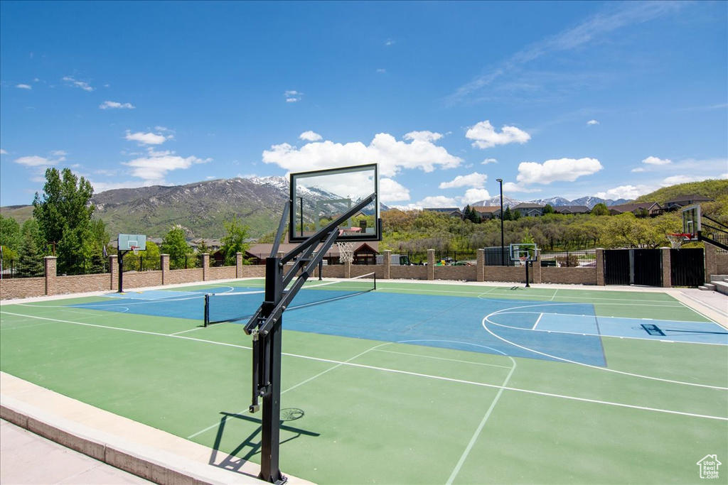 View of basketball court featuring a mountain view