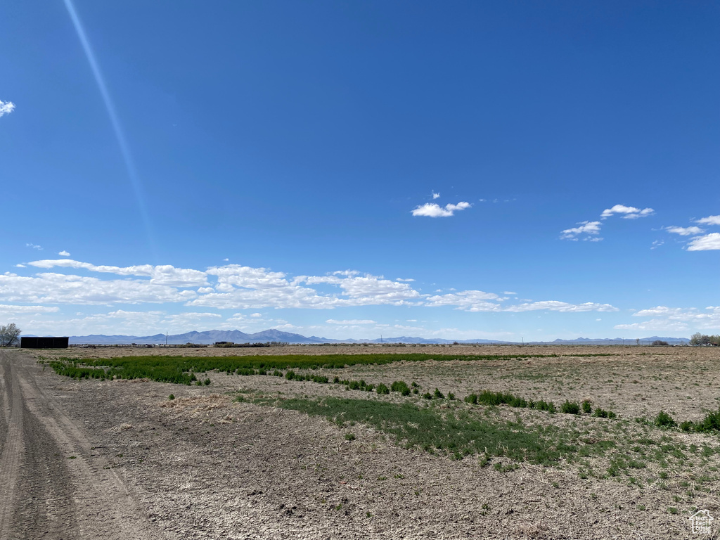 View of mother earth\'s splendor featuring a rural view