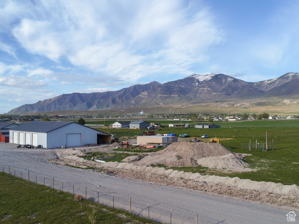 Property view of mountains featuring a rural view