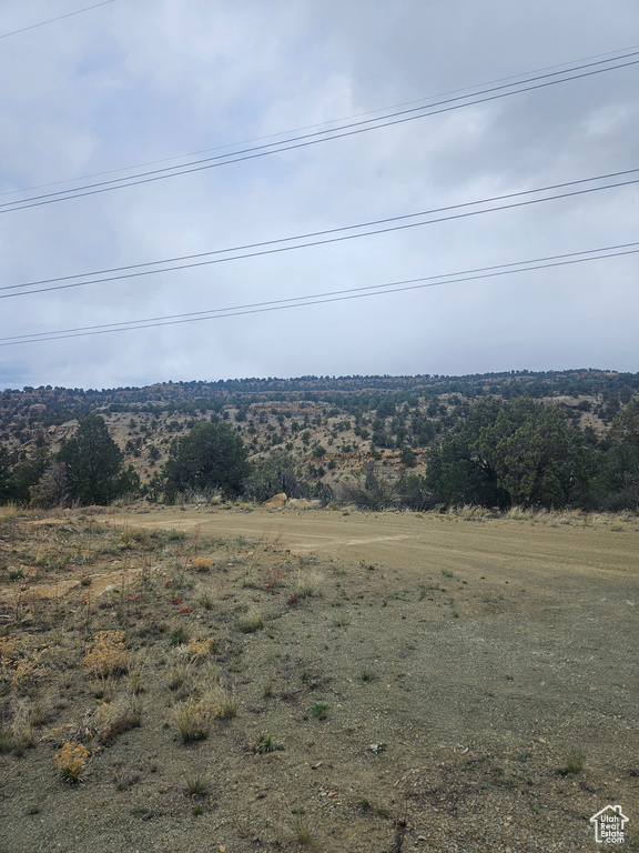 View of mountain feature